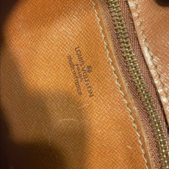 Authentic Louis Vuitton Fringe Purse. - Picture 6 of 10